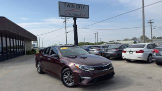 Used 2020 Kia Optima LX image 1