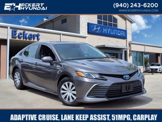 Used 2021 Toyota Camry LE image 1