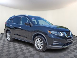 Used 2018 Nissan Rogue SV image 1