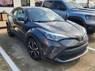 Used 2020 Toyota C-HR XLE image 1