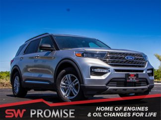 Used 2021 Ford Explorer XLT w/ Equipment Group 202A image 1