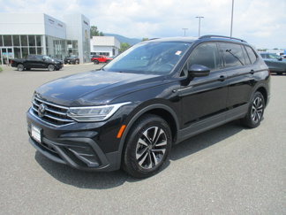 Used 2024 Volkswagen Tiguan S image 1