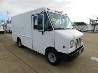 Used 2009 Ford E-350 and Econoline 350 Super Duty image 1