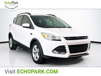 Used 2015 Ford Escape SE w/ Equipment Group 201A image 1