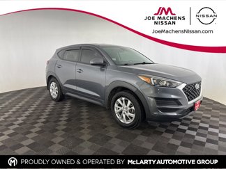 Used 2019 Hyundai Tucson SE image 1
