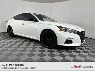 Used 2022 Nissan Altima 2.5 SR w/ Midnight Edition Package image 1