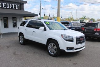 Used 2017 GMC Acadia Limited SLT image 1