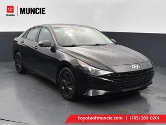 Used 2021 Hyundai Elantra SEL image 1
