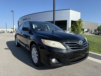 Used 2011 Toyota Camry XLE image 1