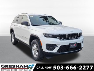 New 2025 Jeep Grand Cherokee Laredo w/ Luxury Tech Group I image 1