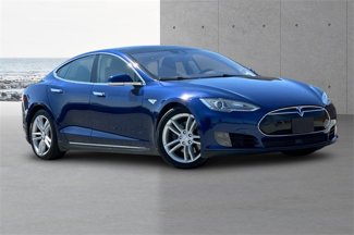 Used 2015 Tesla Model S 70D image 1