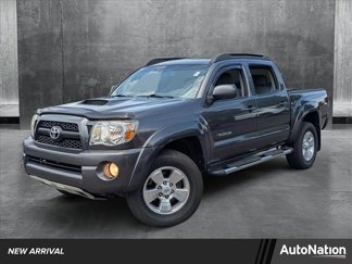 Used 2011 Toyota Tacoma PreRunner image 1