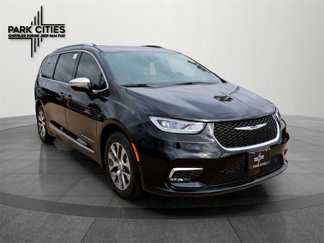New 2025 Chrysler Pacifica Pinnacle image 1
