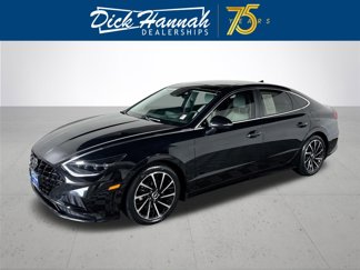 Used 2021 Hyundai Sonata Limited w/ Preferred Accessory Package image 1