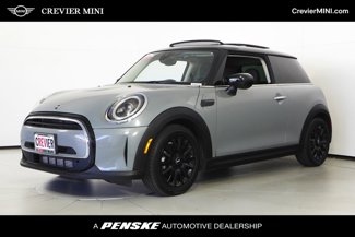 Certified 2022 MINI Cooper 2-Door Hardtop image 1