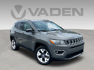 Used 2021 Jeep Compass Limited image 1