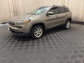 Used 2016 Jeep Cherokee Latitude w/ Comfort/Convenience Group image 1