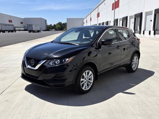 Used 2020 Nissan Rogue Sport S image 1