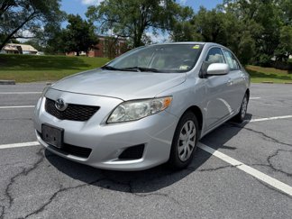 Used 2010 Toyota Corolla LE image 1