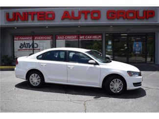 Used 2014 Volkswagen Passat 2.5 S image 1