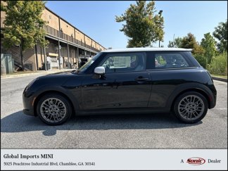 Used 2025 MINI Cooper S image 1