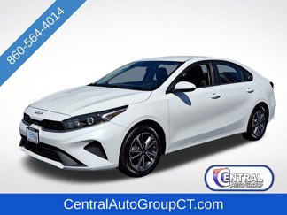 Used 2022 Kia Forte LXS image 1