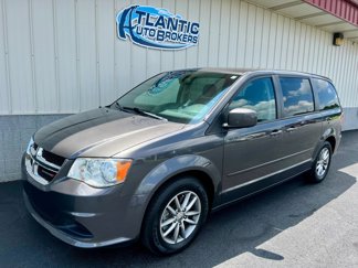 Used 2015 Dodge Grand Caravan SE image 1