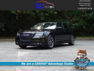 Used 2016 Chrysler 300 S image 1