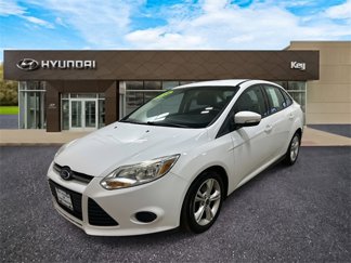 Used 2014 Ford Focus SE w/ SE Winter Package image 1