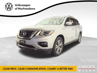 Used 2018 Nissan Pathfinder SV image 1