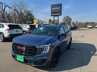 New 2024 GMC Terrain SLE w/ Driver Convenience Package image 1