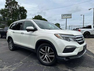 Used 2016 Honda Pilot Touring image 1