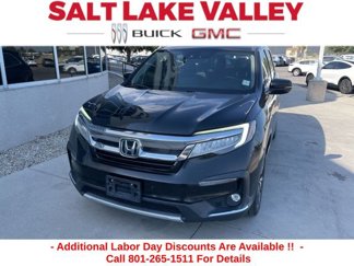 Used 2019 Honda Pilot Touring image 1