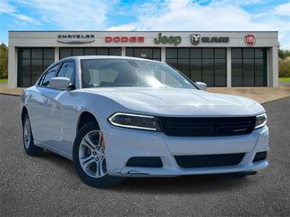 Used 2022 Dodge Charger SXT image 1