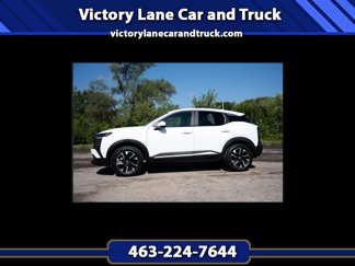 Used 2025 Nissan Kicks SV image 1