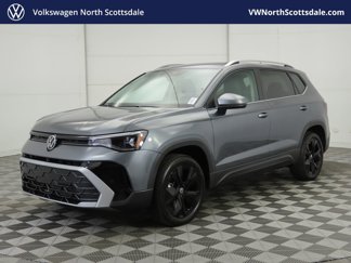 New 2025 Volkswagen Taos SE image 1