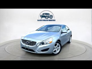 Used 2013 Volvo S60 T5 image 1
