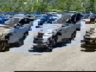 Used 2022 Subaru Crosstrek 2.0i image 1