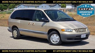 Used 2000 Chrysler Grand Voyager SE image 1