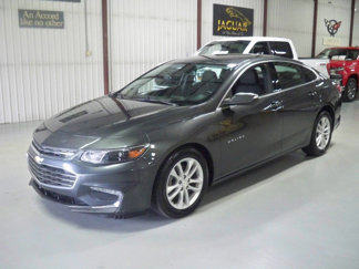 Used 2018 Chevrolet Malibu LT image 1