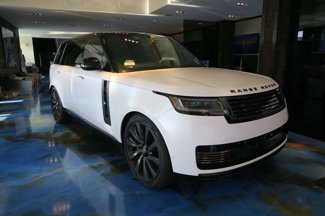 Used 2024 Land Rover Range Rover SV image 1