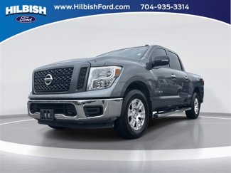 Used 2019 Nissan Titan SV image 1