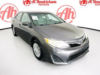 Used 2012 Toyota Camry LE image 1