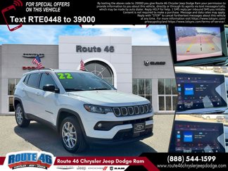 Used 2022 Jeep Compass Latitude image 1