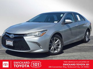 Used 2016 Toyota Camry SE image 1