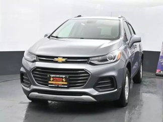 Used 2020 Chevrolet Trax LT w/ LT Convenience Package image 1