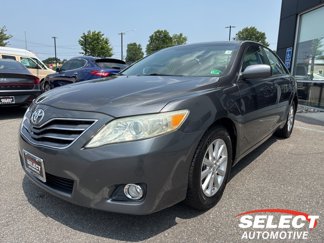 Used 2010 Toyota Camry XLE image 1