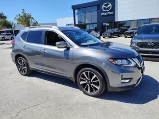 Used 2020 Nissan Rogue SL image 1