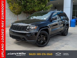 Used 2019 Jeep Grand Cherokee Laredo image 1