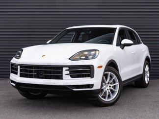 Used 2024 Porsche Cayenne image 1